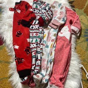 🔥 2 FOR $10! 🔥 Set of 4 Fleece Baby footie sleeper pajamas size 12 month